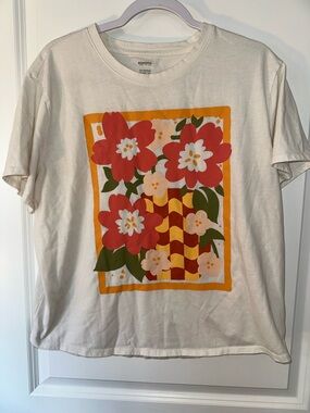 Sonoma XL Floral Graphic Tee with Bold Red & Yellow Print